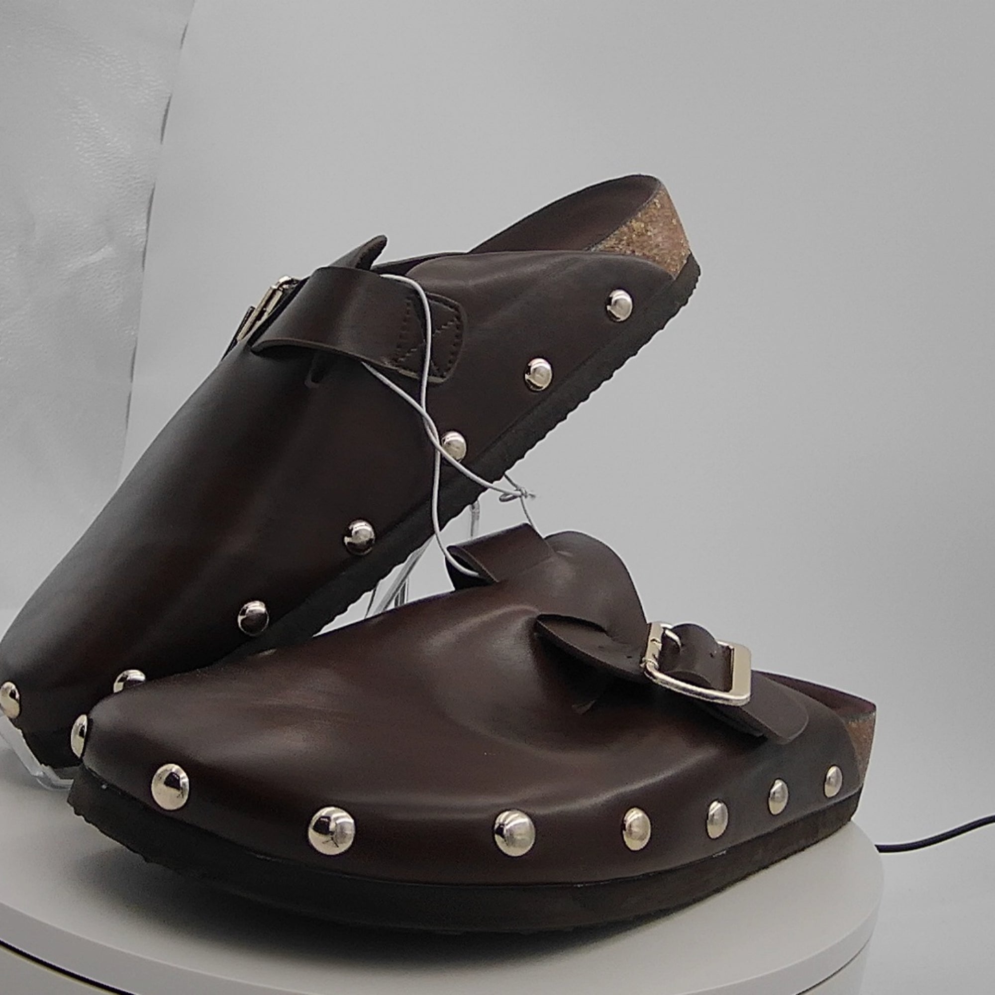 Women's Lee Clog Mule Flat - Universal Thread Brown 9.5: Slip-On, Non-Marking Sole, Textured Outsole