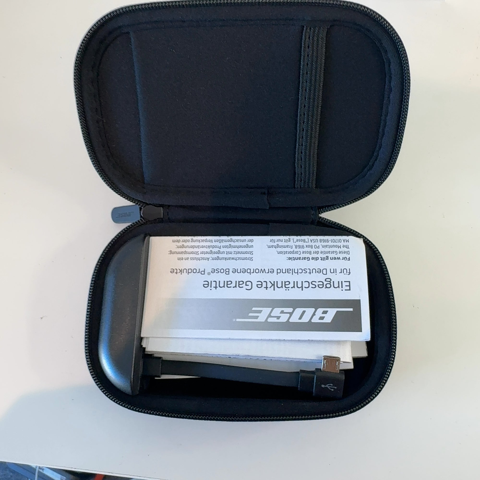 Bose Soundsport Charging Case - Black