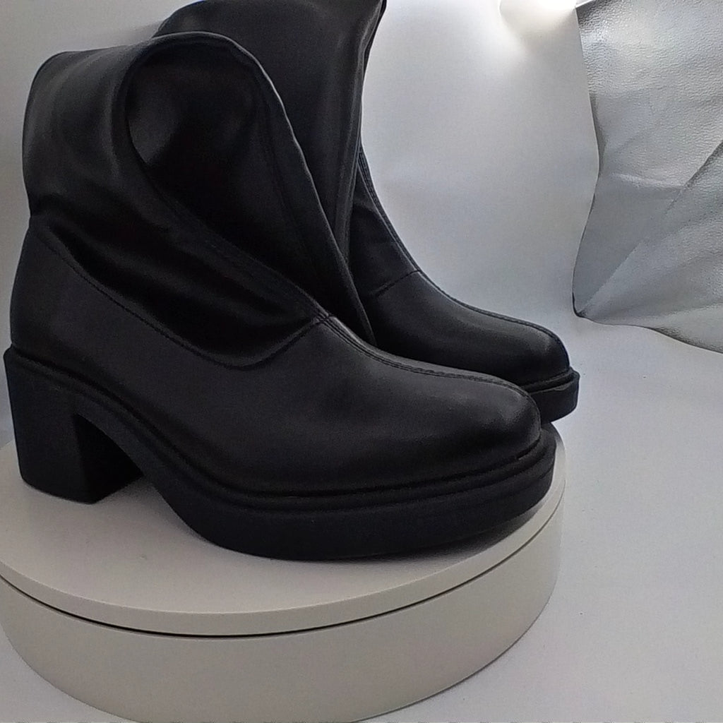 Women's Danika Stretch Tall Combat Boots With Memory Foam Insole - Wild Fable Black 8.5 - Like New U001