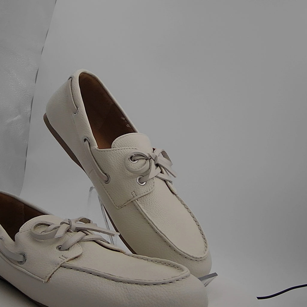Women's Midge Boat Shoe Flats With Memory Foam Insole - Universal Thread Off-White 9.5: Pull-On, Contoured Footbed