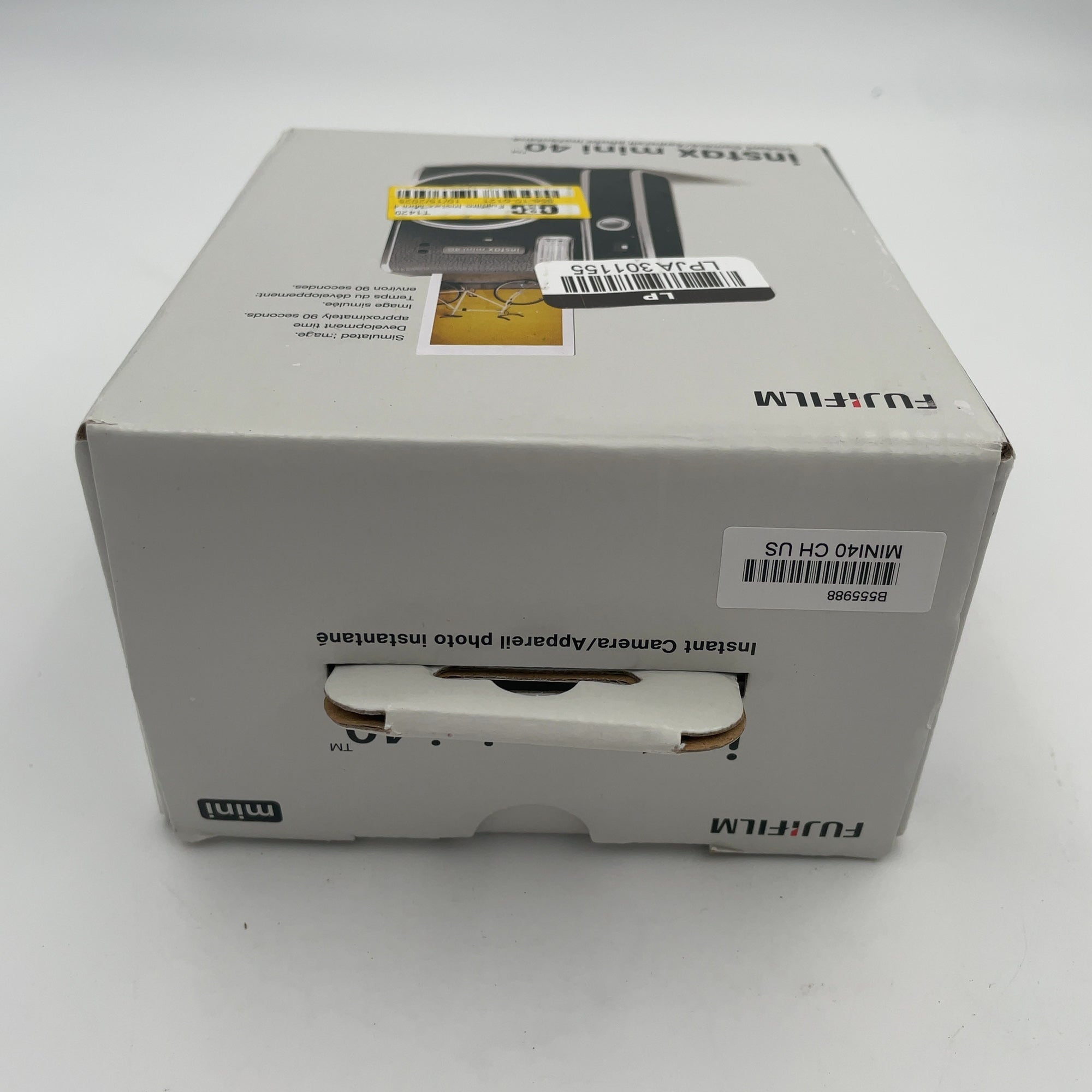 Fujifilm Instax Mini 40 Camera - Black: Automatic Focus, Built-In Flash, Instant Film Format