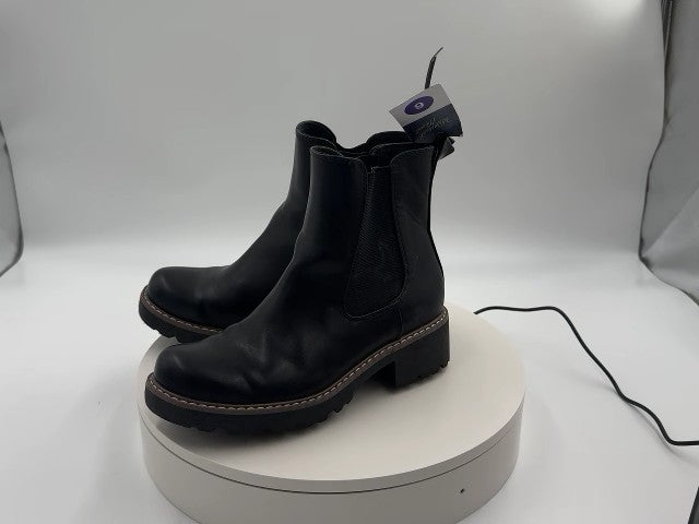 Women's Celina Ankle Chelsea Boots with Memory Foam Insole - Universal Thread Black 6: Ankle Height, Block Heel