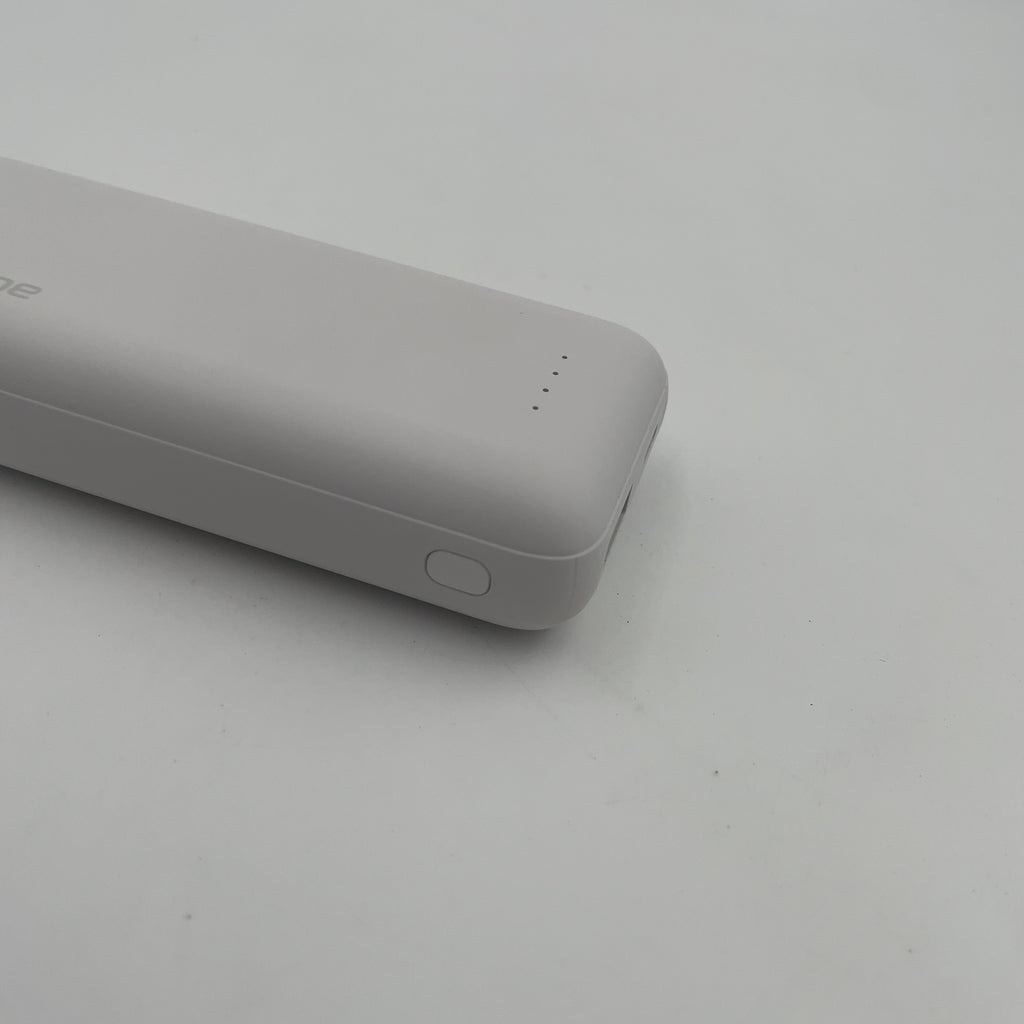Mycharge 10000Mah Power & Go Power Bank - White: Charge Indicator Light, 12V Output