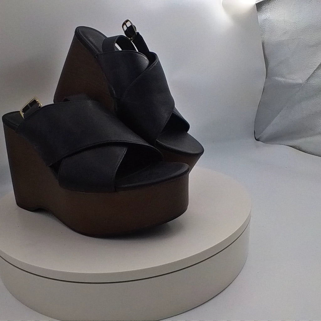 Women's Naomi Wood Wedge Heels With Memory Foam Insole - Universal Thread Black 6.5: Ankle Strap, Open Toe - Like New U001