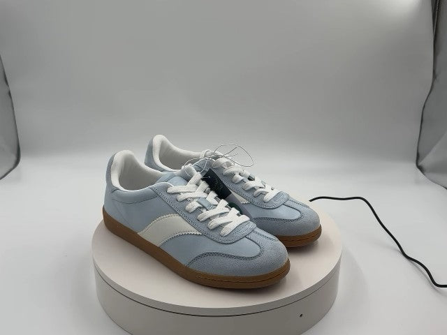Women's Spencer Fashion Sneakers with Memory Foam Insole - Universal Thread 8.5 Light Blue: Lace Up, Low Top, Textured Outsole