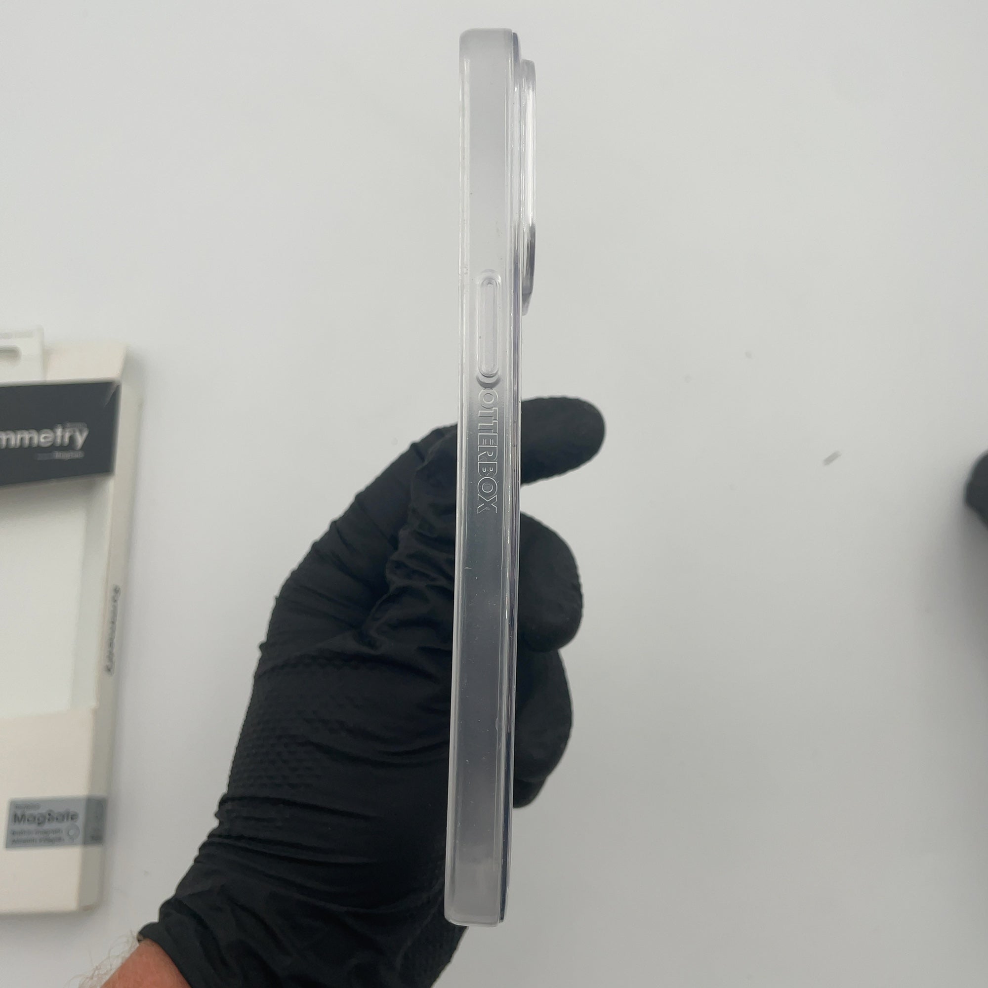 Otterbox Iphone 14 Pro Max Symmetry Clear Plus Case With Magsafe - Clear: Bump & Impact Resistant