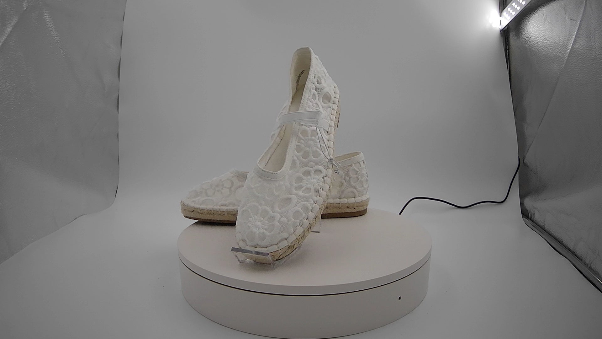 Women's Celia Floral Lace Mary Jane Espadrille Flat with Memory Foam Insole - Universal Thread White 8.5: Breathable Mesh Upper