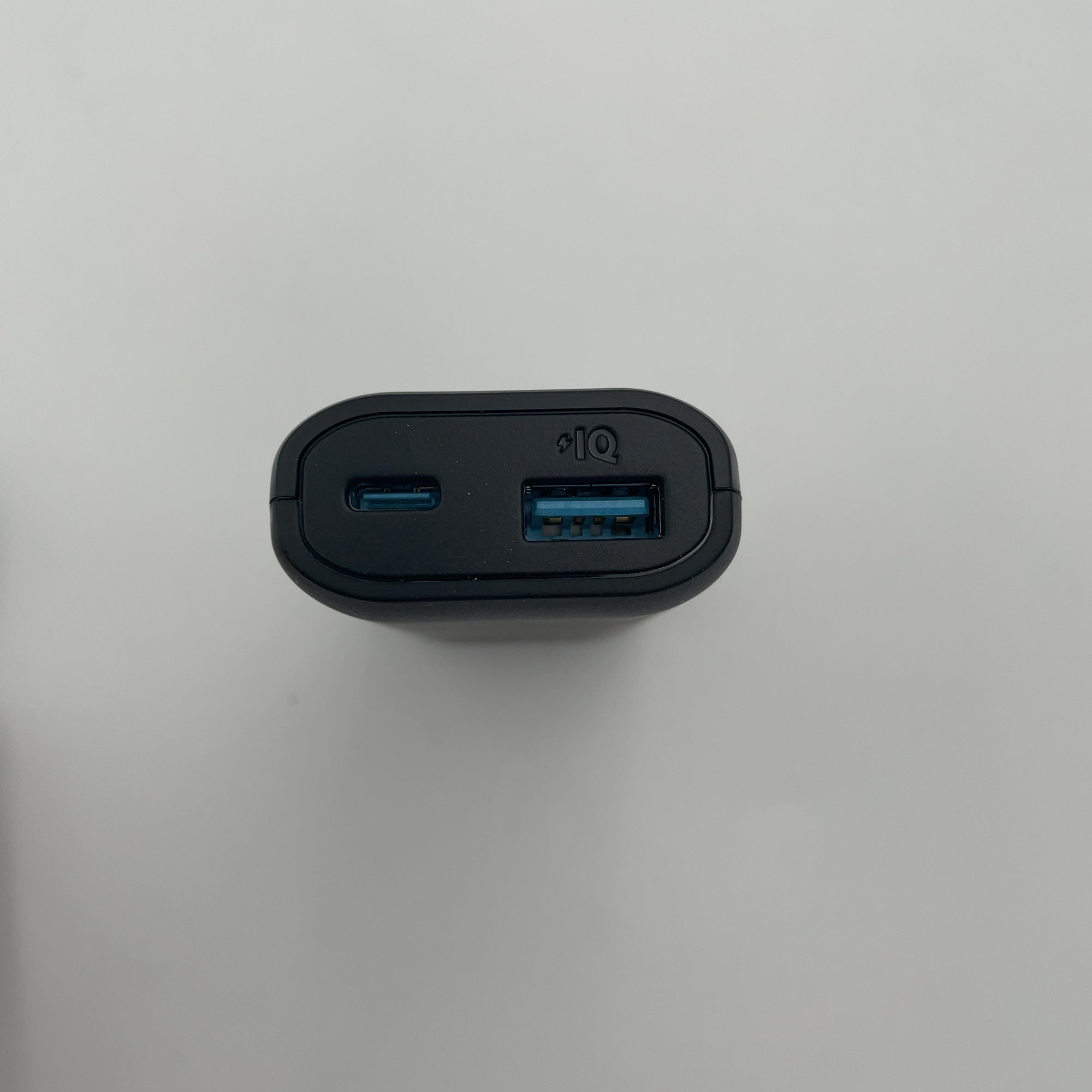 Anker 5000Mah Power Bank Powercore 5K 12W 1A1C - Black: Dual Output, Usb & Usb-C