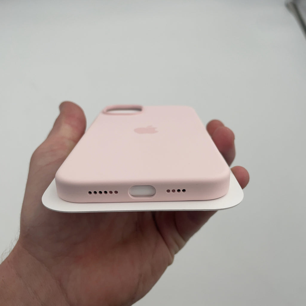 Apple Iphone 14 Plus Silicone Case With Magsafe - Chalk Pink