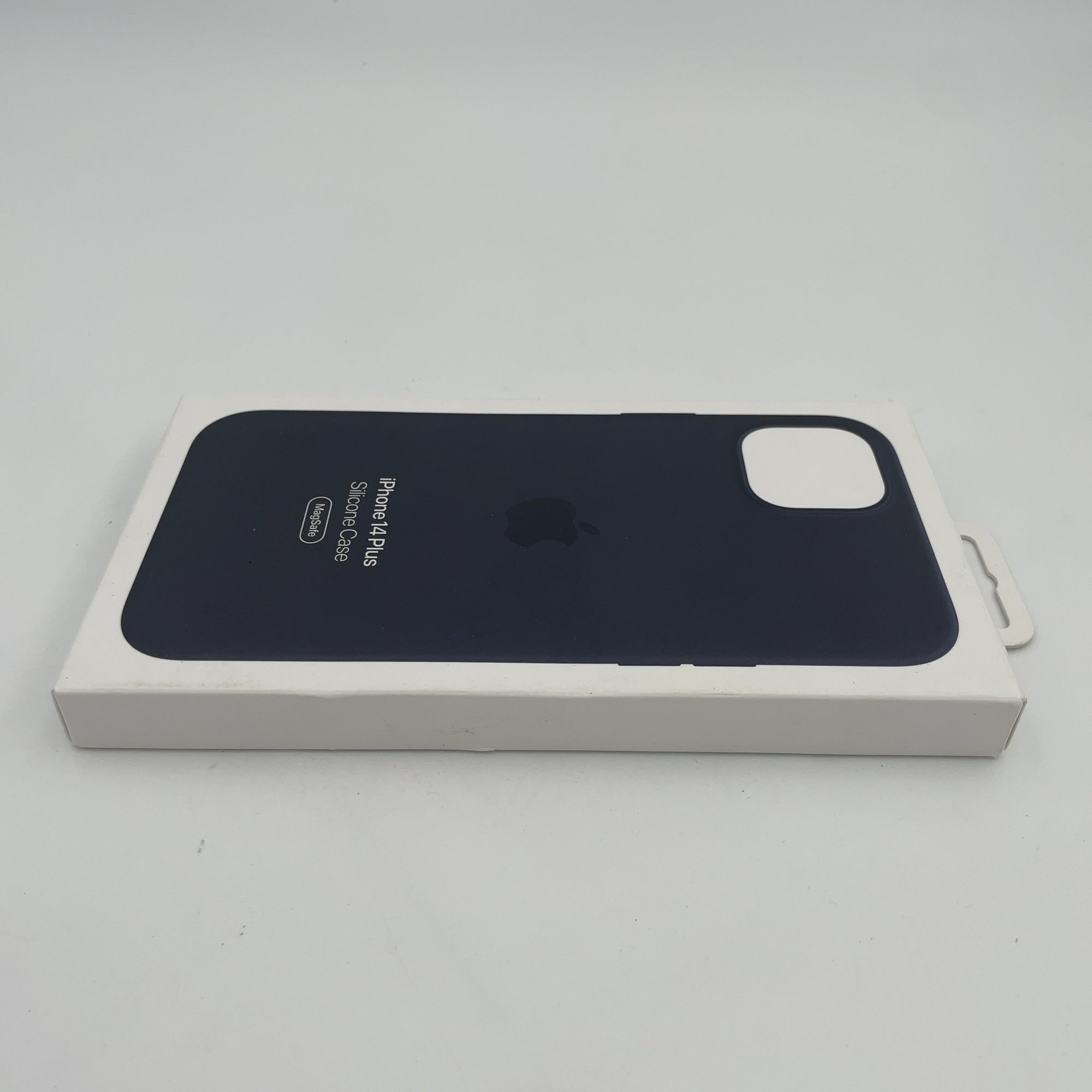 Apple Iphone 14 Plus Silicone Case With Magsafe - Midnight