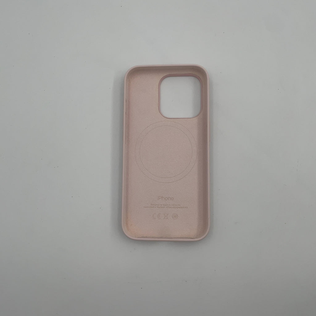 Apple iPhone 15 Plus Silicone Case with MagSafe - Light Pink