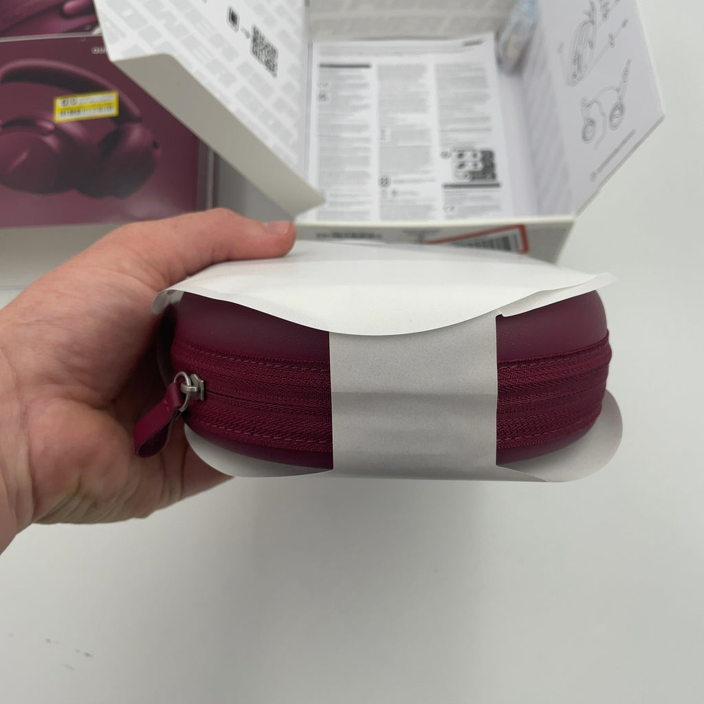 Bose Ultra Quietcomfort Over-Ear Headphones With Noise Cancelling - Deep Plum