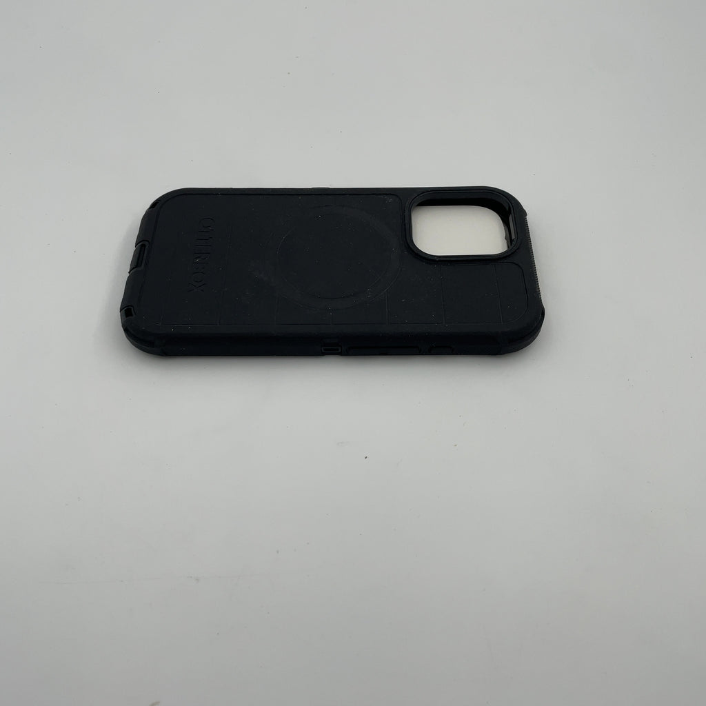 OtterBox iPhone 17 Defender Series Pro Case for MagSafe with Camera Control - Black