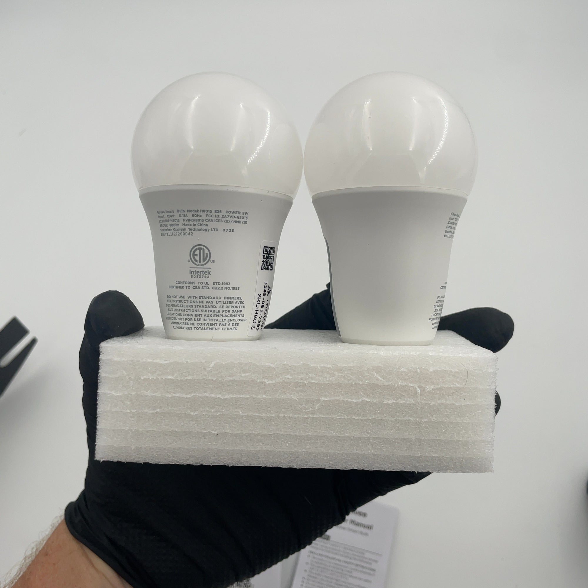 Govee A19 800 Lmn White Bulbs 2Pk (Please Be Advised That Sets May Be Missing Pieces Or Otherwise Incomplete.)