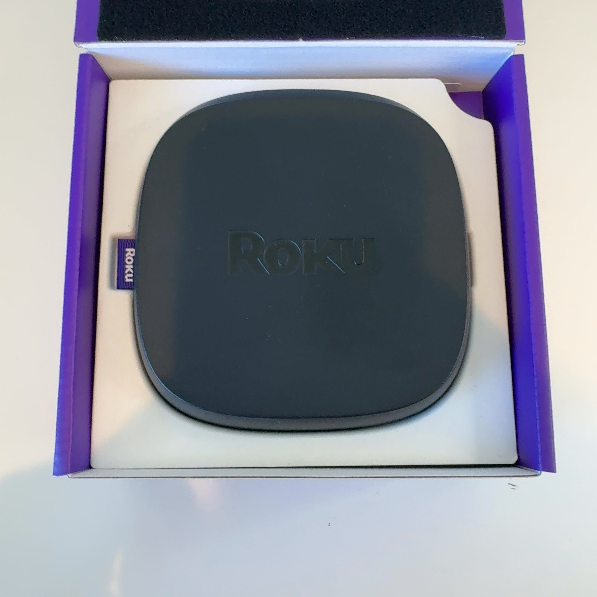 Roku Ultra 2024 Ultimate 4K Streaming Device With Hdr10+, Dolby Vision & Atmos Bluetooth & Wi-Fi 6 Voice Remote Pro With Free & Live Tv
