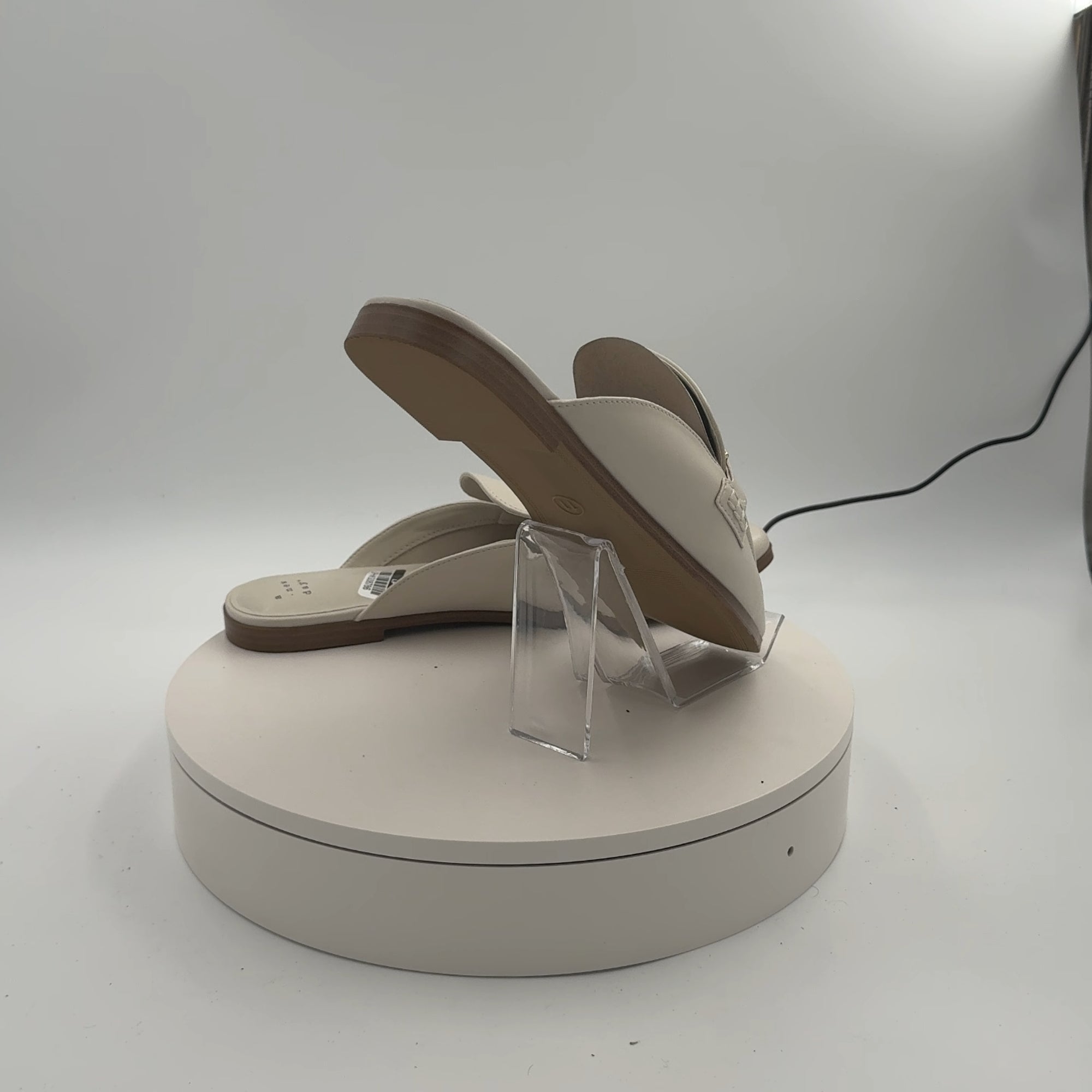 Women's Sandy Mule Flats With Memory Foam Insole - A New Day Off-White 11: Slip-On Pointed Toe