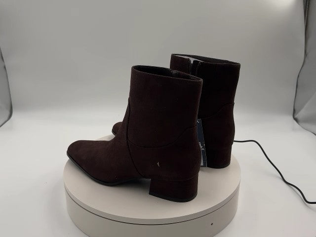 Women’s Coral Boots with Memory Foam Insole – Universal Thread Brown 7