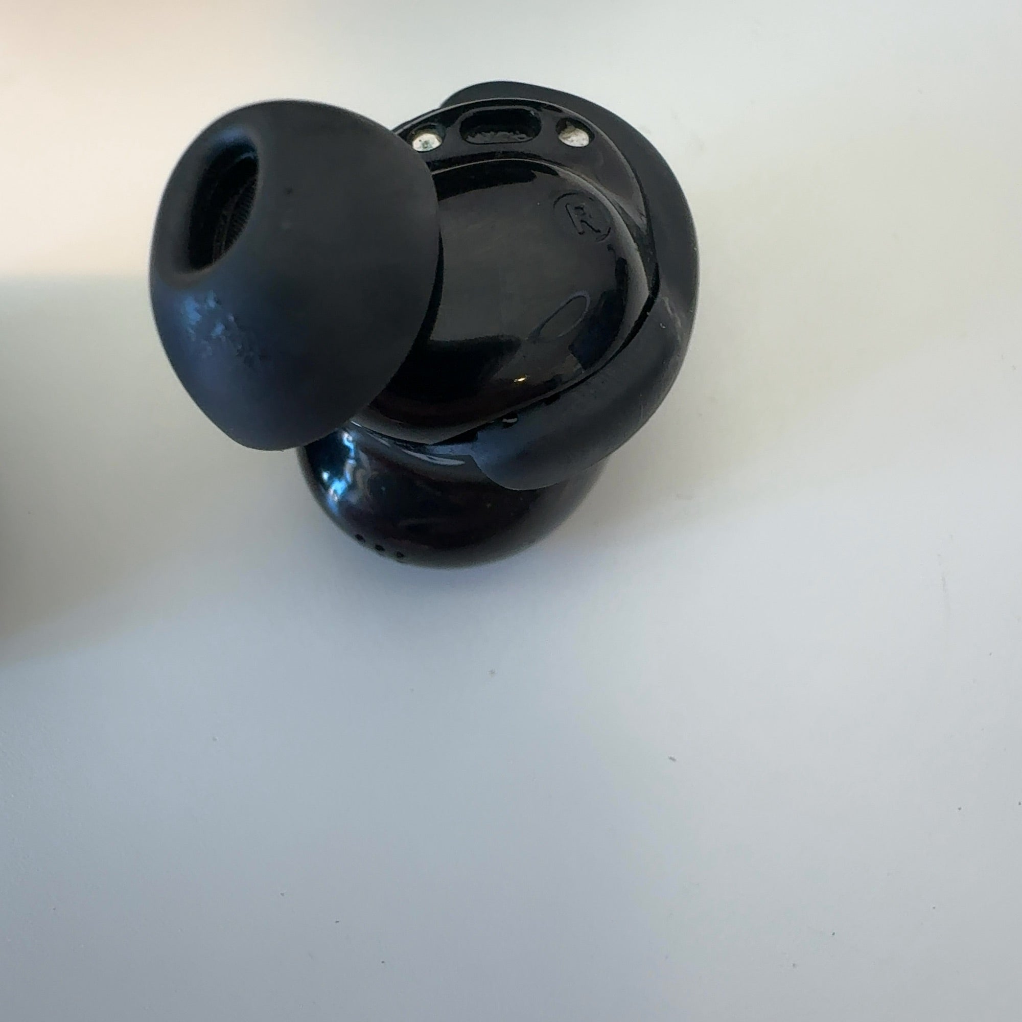 Bose Quietcomfort Wireless Noise Cancelling Bluetooth Earbuds - Black