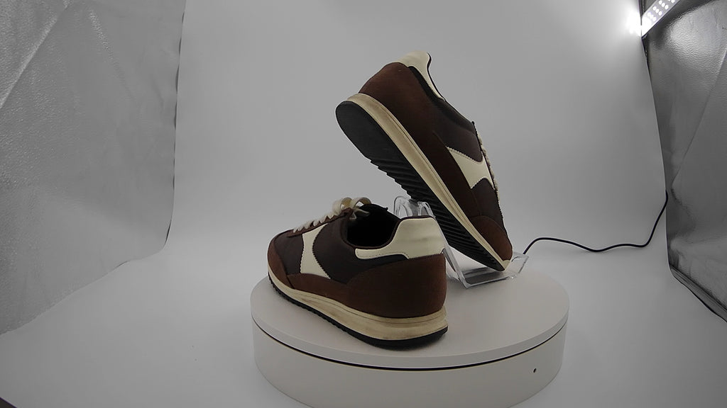 Women’s Skyler Jogger Sneakers with Memory Foam Insole – Universal Thread Brown 7.5