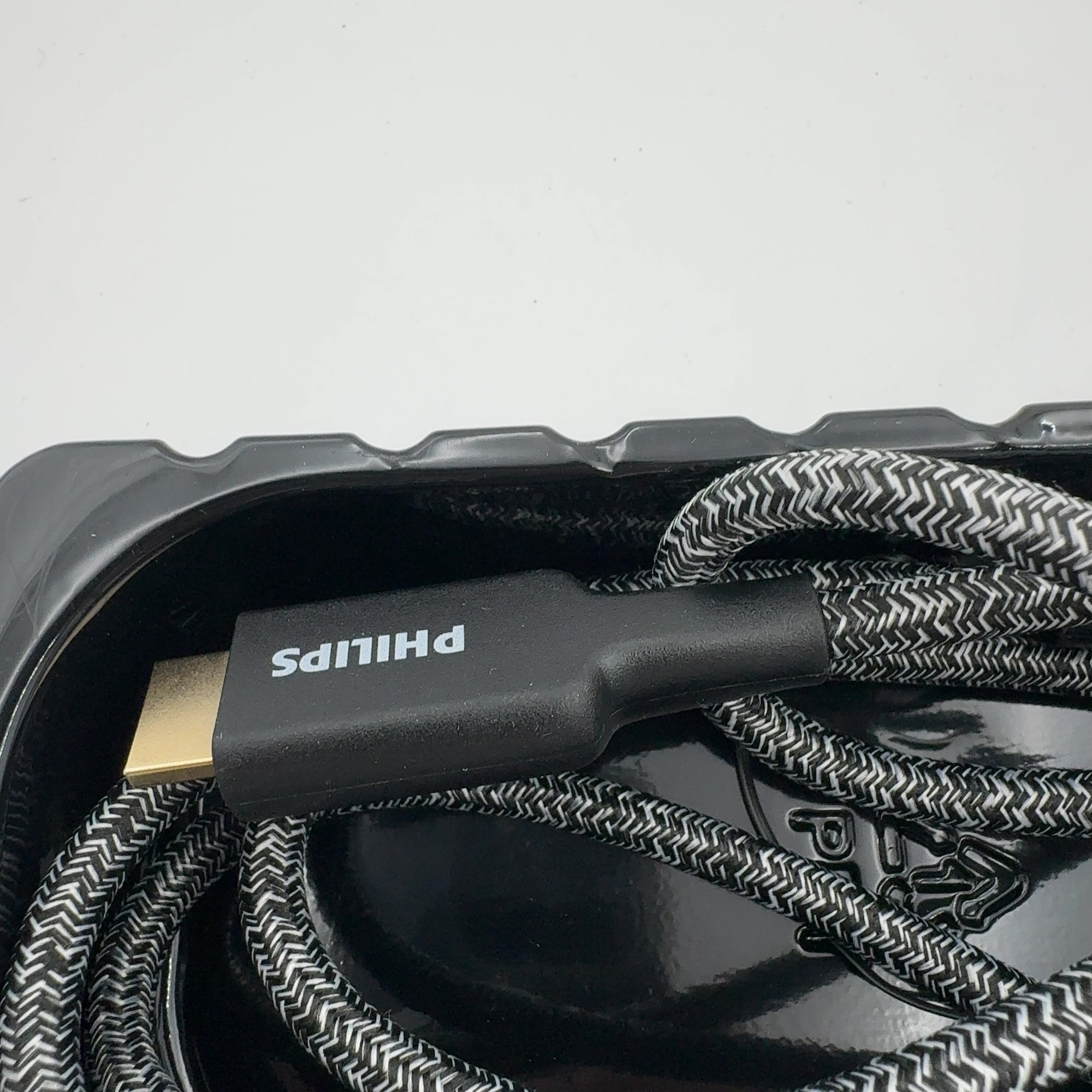 Philips 6' Elite Premium High-Speed Hdmi Cable With Ethernet, 4K@60Hz - Braided: Male-To-Male Connections