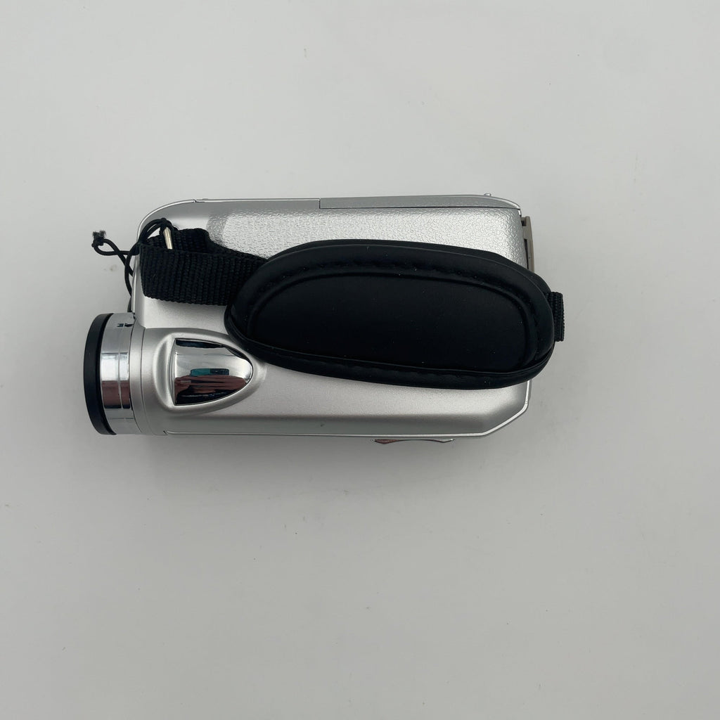 8Mp Camcorder - Heyday Silver: Built-In Microphone, 512Gb Storage, 2.7K Video