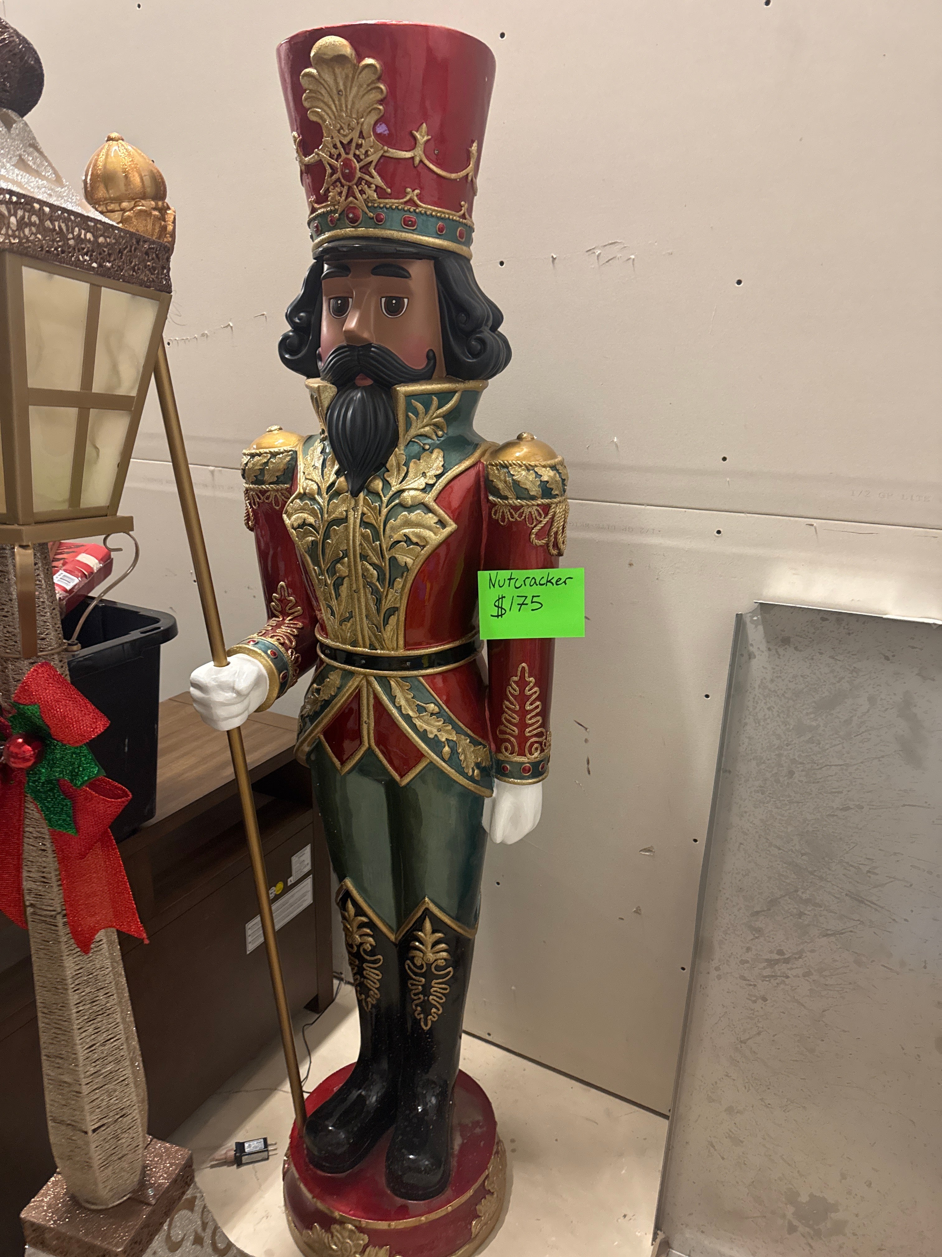 6' Nutcracker