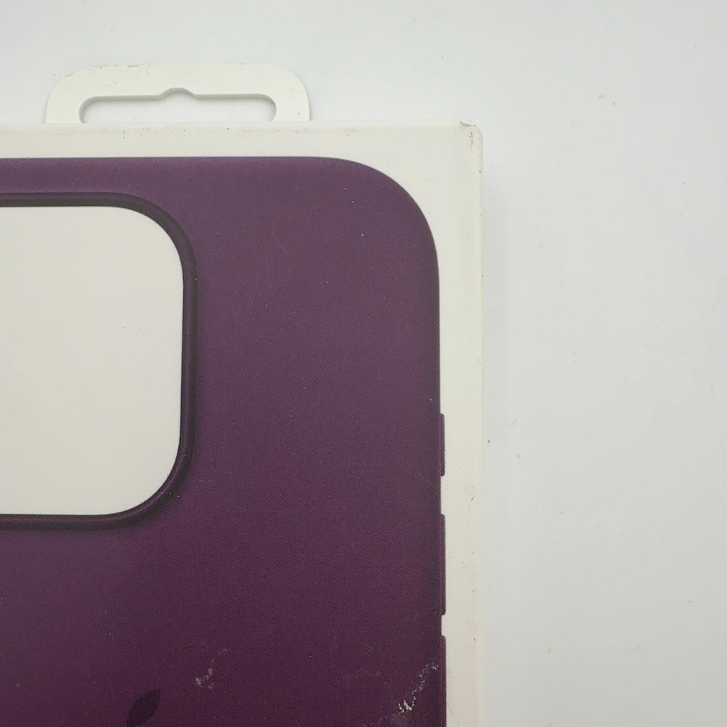 Apple Iphone 16 Pro Silicone Case With Magsafe - Plum