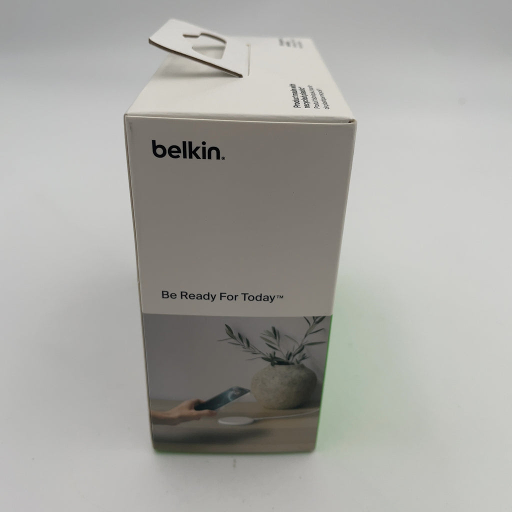 Belkin 15W Qi Charging Pad - White: MagSafe Compatible, USB-C Connection, Quick Charge