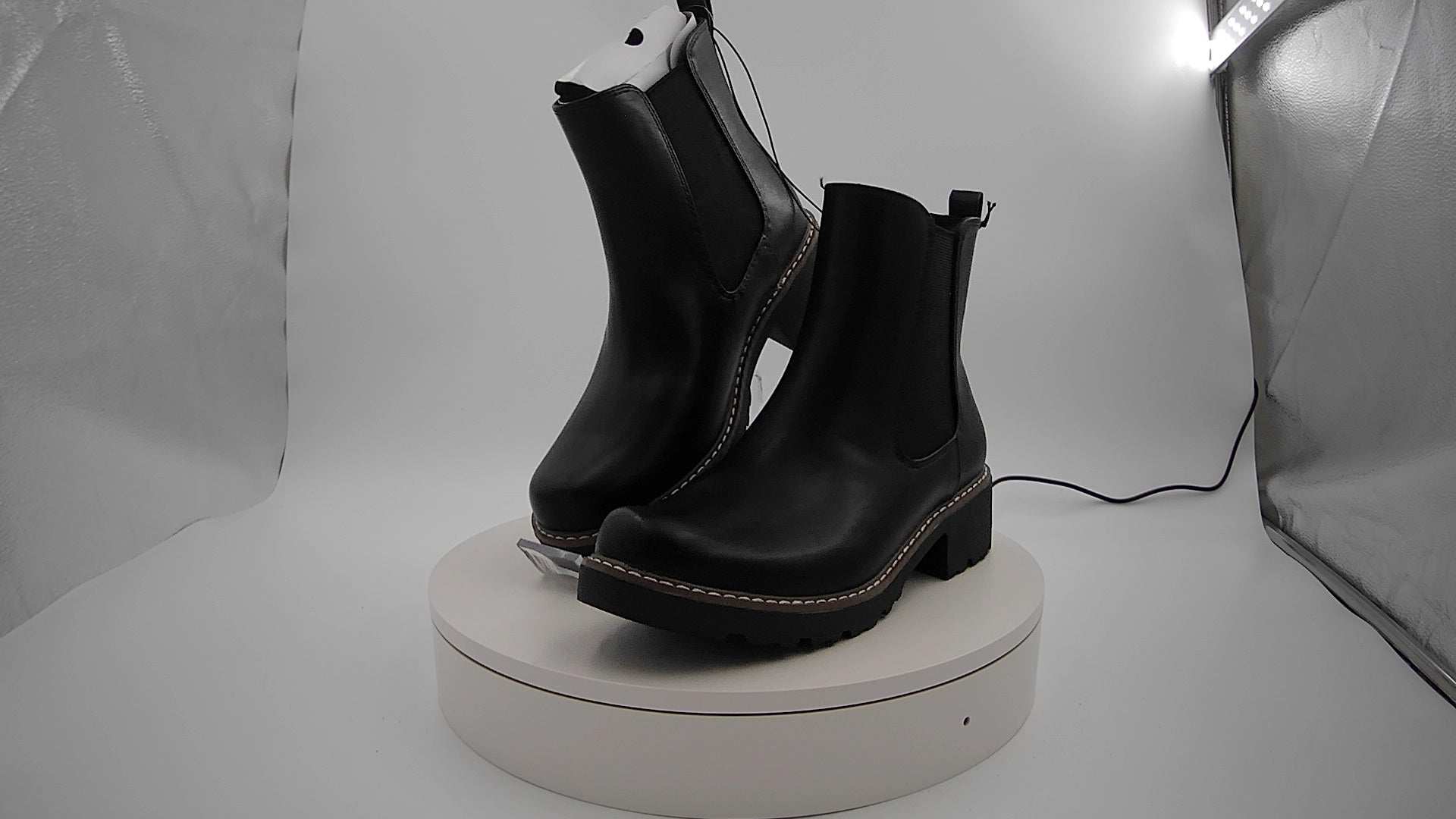 Women's Celina Ankle Chelsea Boots with Memory Foam Insole - Universal Thread Black 7W: Ankle Height, Block Heel