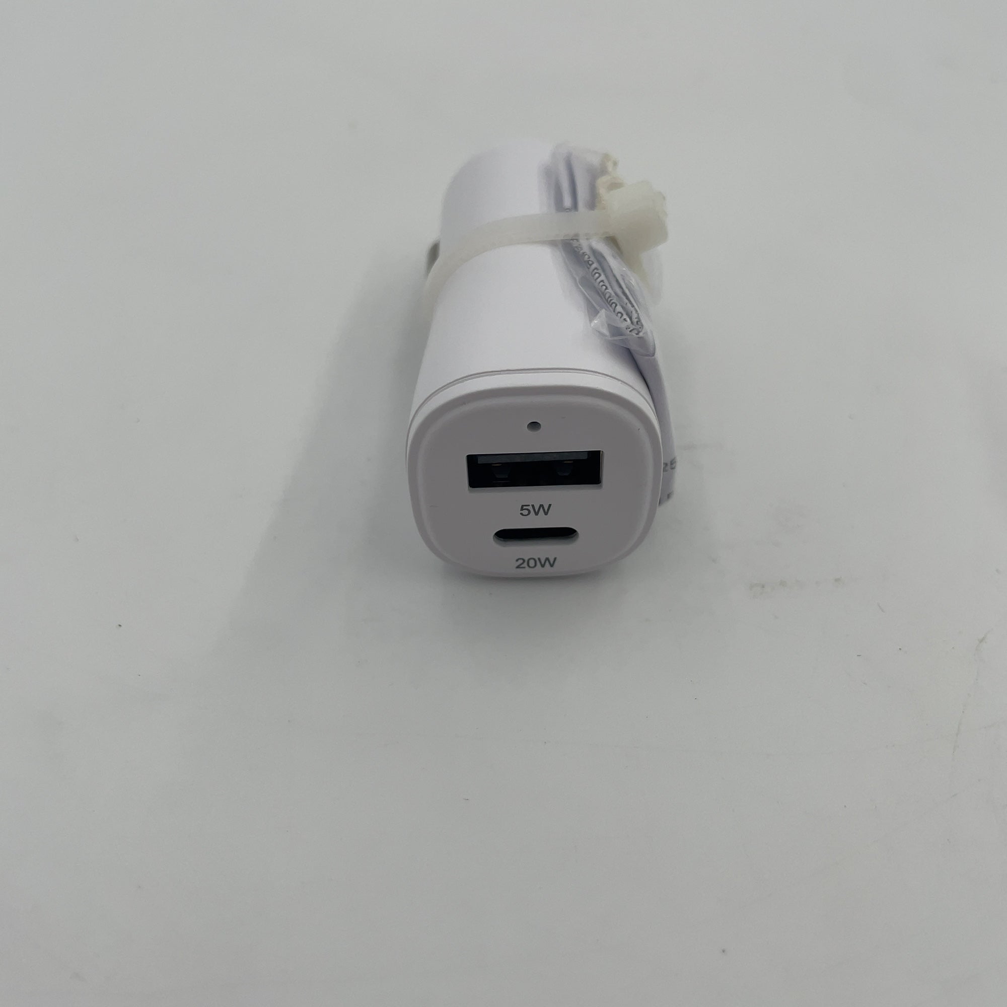 2-Port 25W Car Charger - Dealworthy White: Usb & Usb-C Car Adapter
