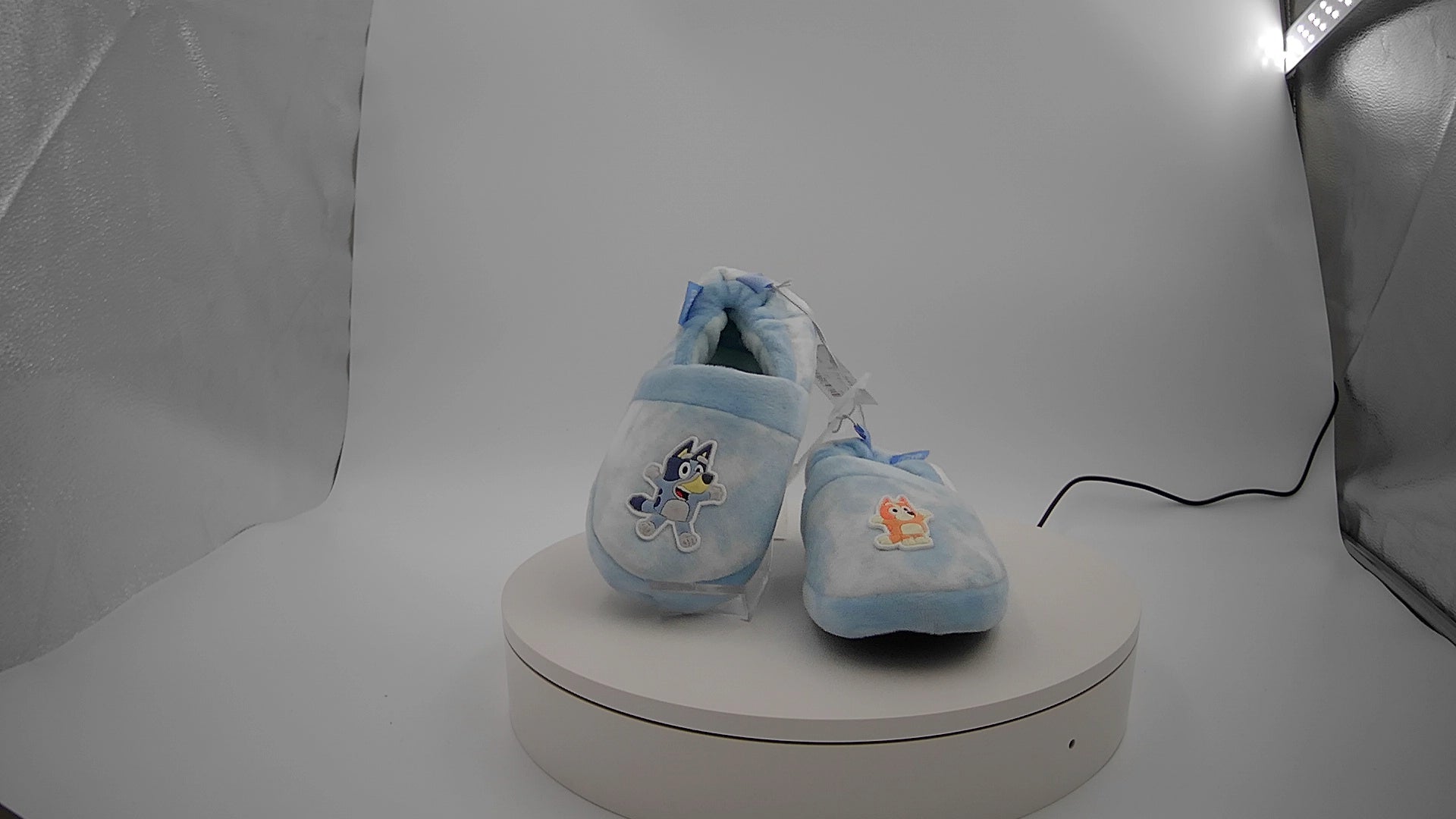 Toddler Bluey Cloud Slippers - Blue XL: Indoor/Outdoor, Animal Icon, Slip On