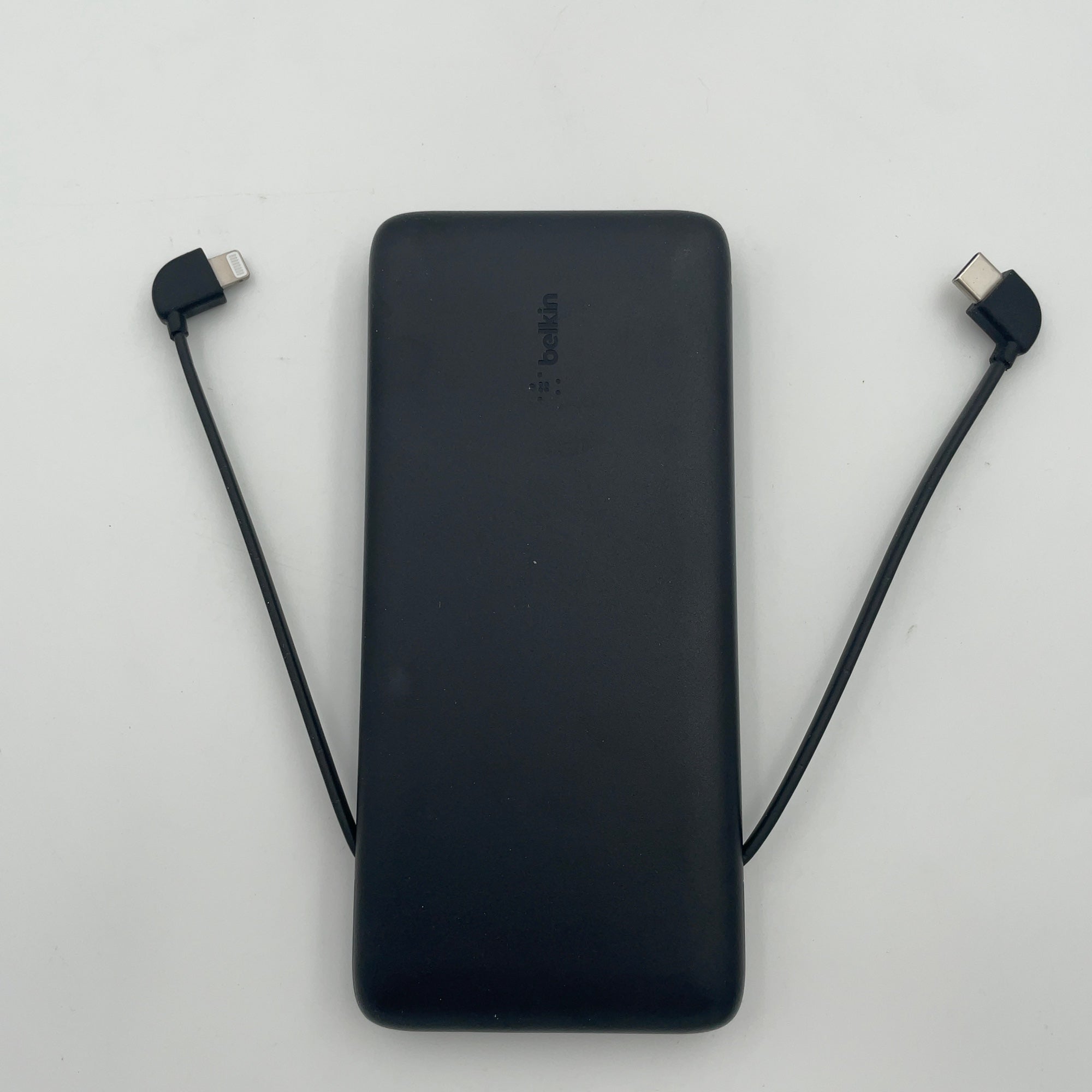 Belkin 10000 Mah 23W Power Bank Usb-C + Lightning Cables + Usb-C Port - Black