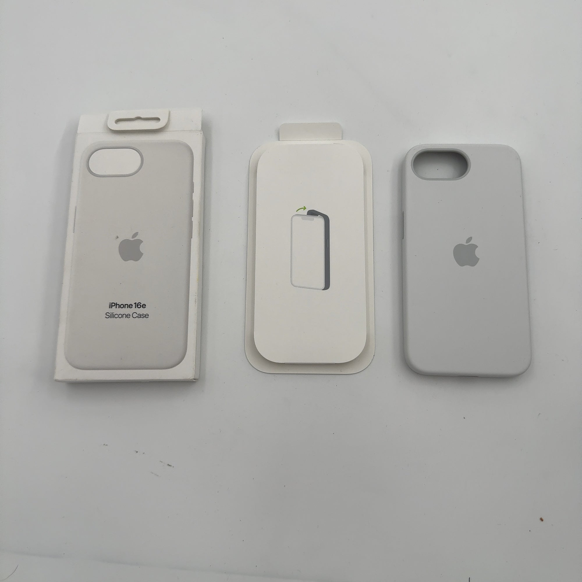 Apple Iphone 16E Silicone Case - White