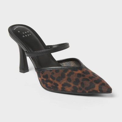 Women’s Sonia Heels with Memory Foam Insole – A New Day Light Brown 6