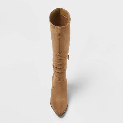 Women’s Junie Boots with Memory Foam Insole – Universal Thread Tan 6.5