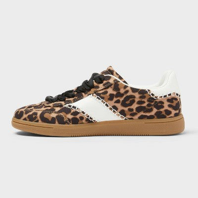 Women’s Spencer Fashion Sneakers with Memory Foam Insole – Universal Thread Dark Brown 9.5