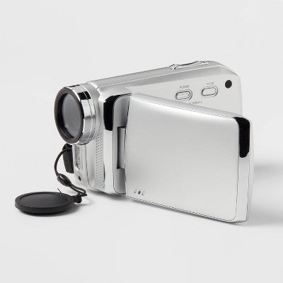 8Mp Camcorder - Heyday Silver: Built-In Microphone, 512Gb Storage, 2.7K Video