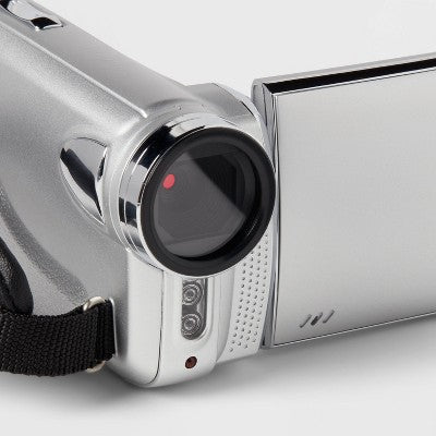 8Mp Camcorder - Heyday Silver: Built-In Microphone, 512Gb Storage, 2.7K Video