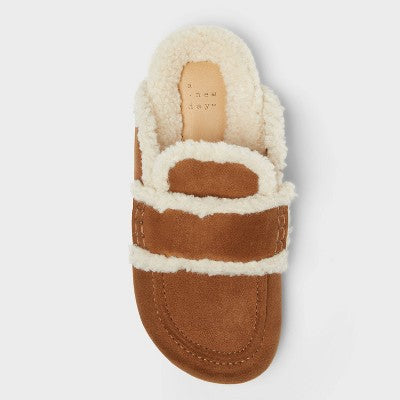 Women’s Lucie Cozy Lined Footbed Flats - A New Day Tan 6.5 - Used Fair U001
