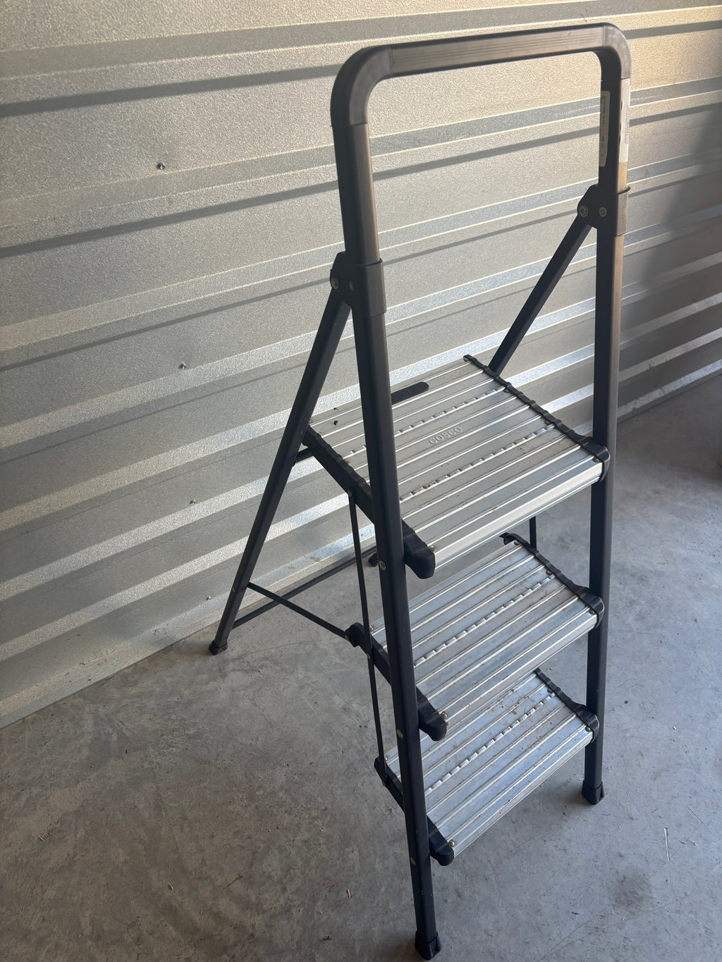 Cosco Modern 3-Step Stool