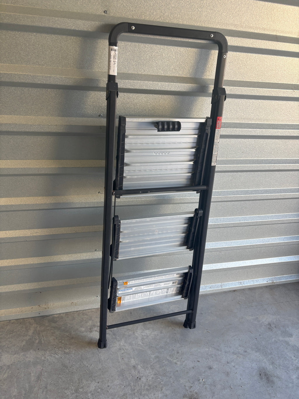 Cosco Modern 3-Step Stool