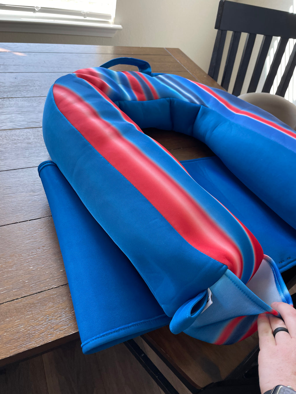 Big Joe Noodle Sling Pool Float – Bean-Filled, Like New