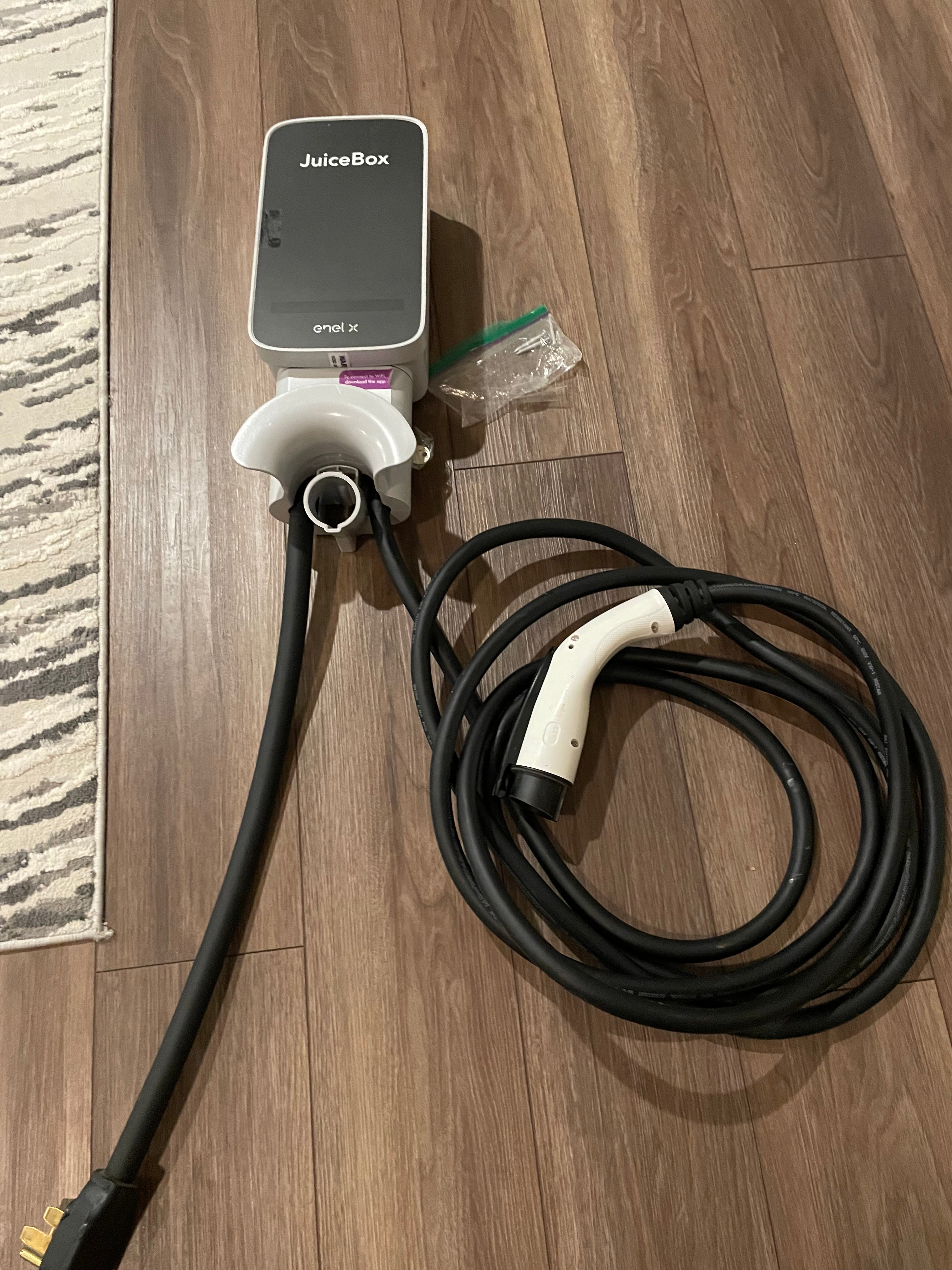 JuiceBox 40A Level 2 EV Charger — NEMA 14-50 — 20-ft J1772 Cable