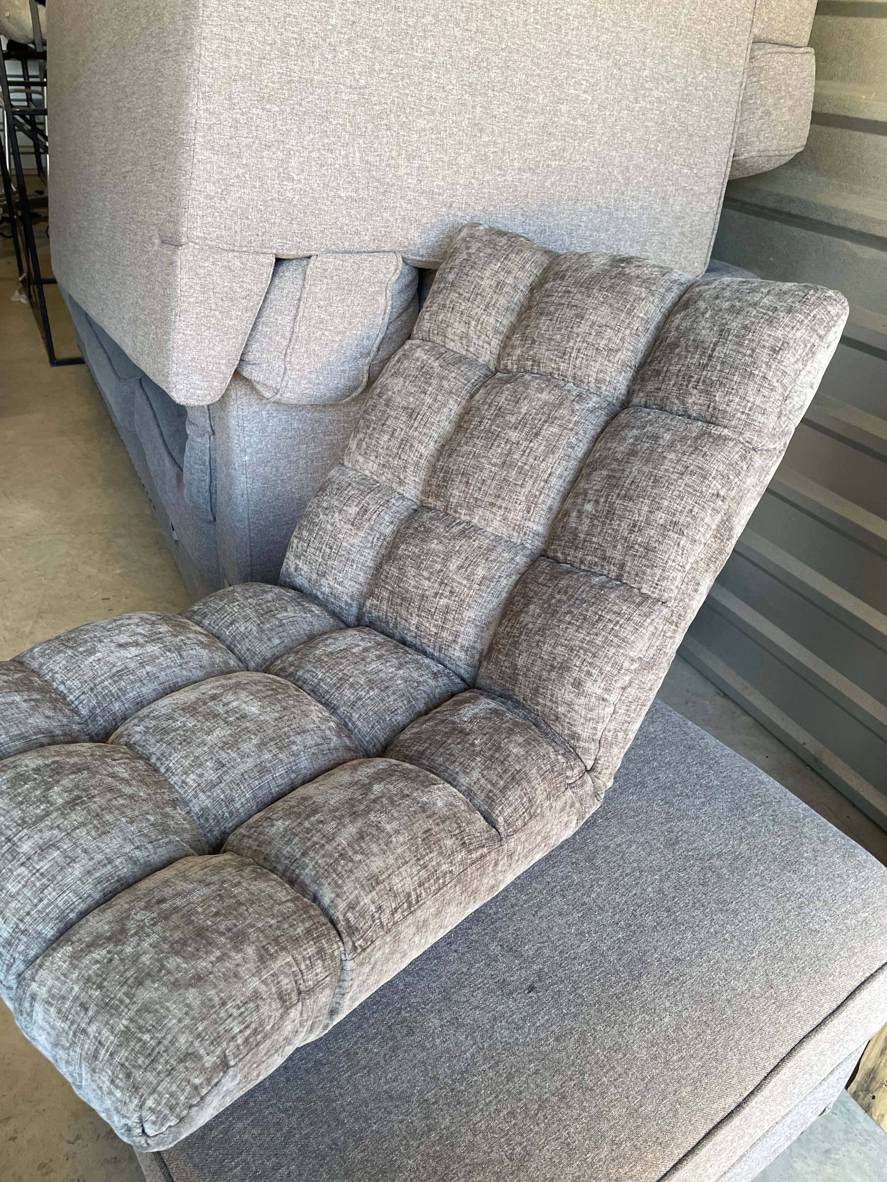 Birdrock Foam Floor Chair