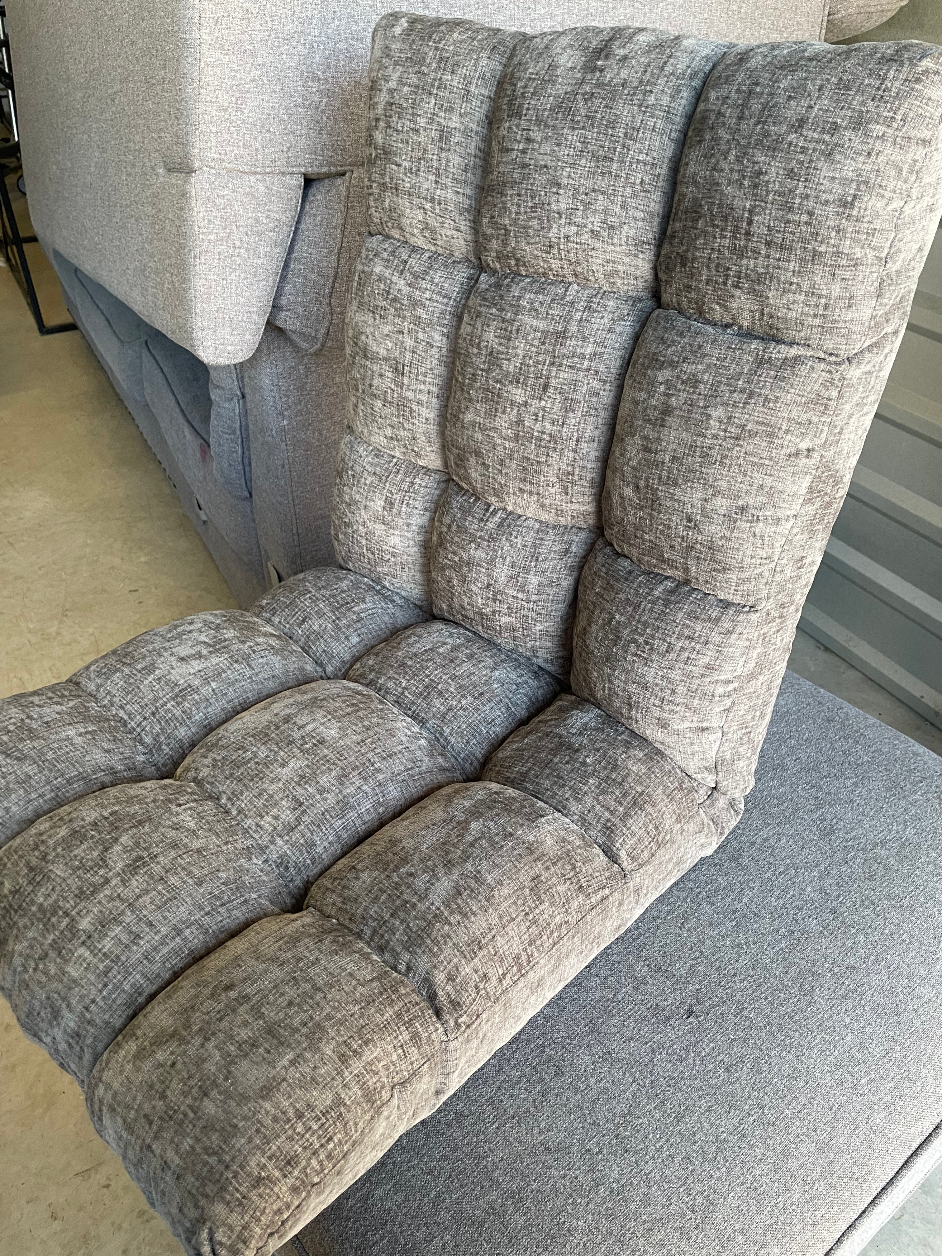 Birdrock Foam Floor Chair