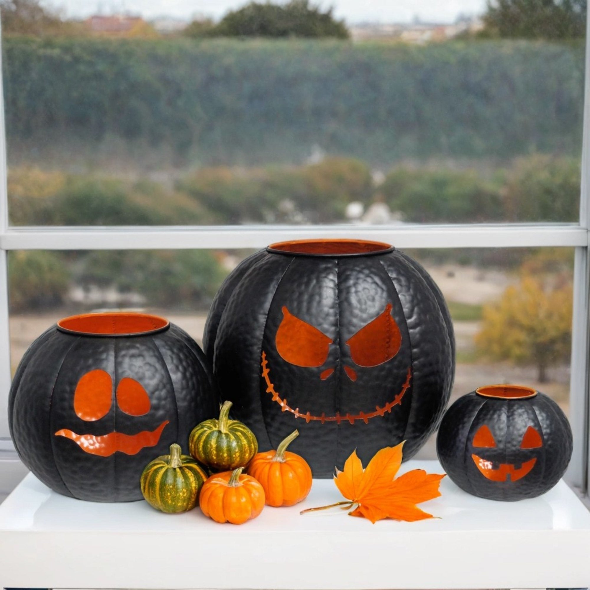 METAL NESTING PUMPKIN