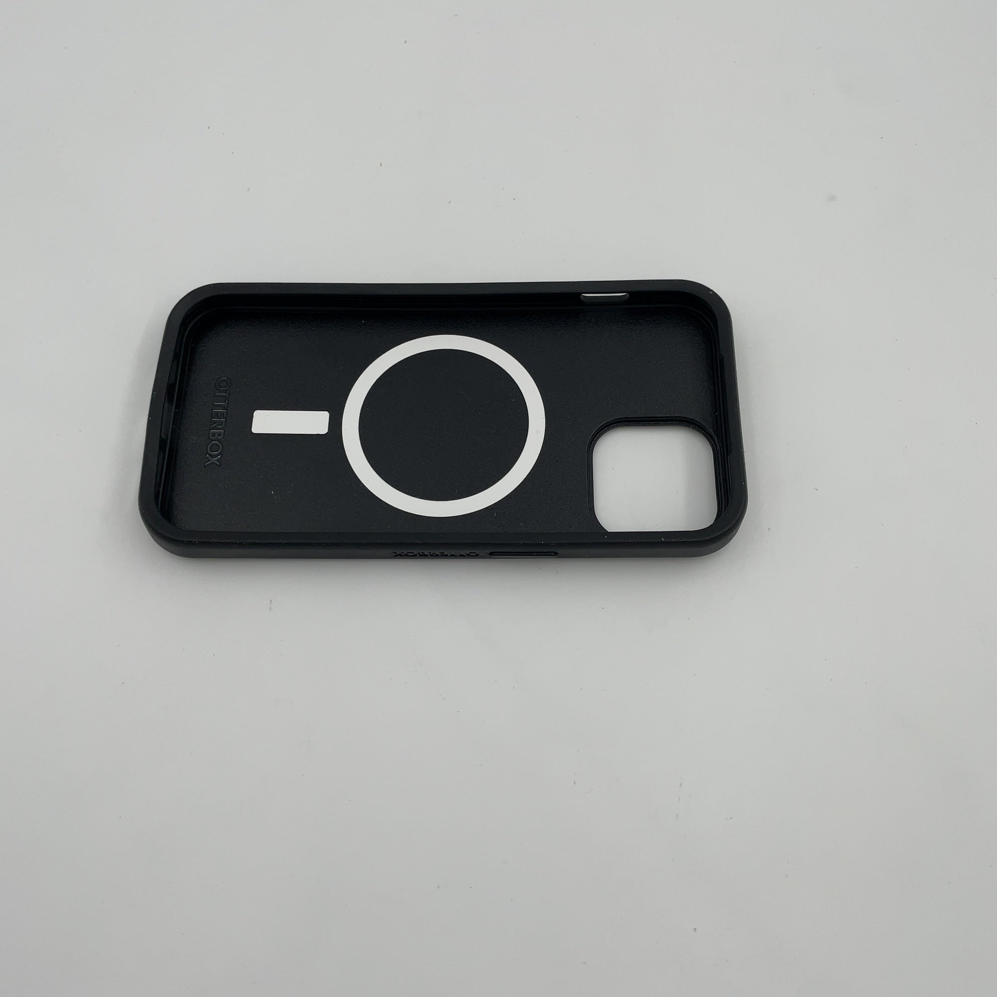 Otterbox Iphone 16E/Iphone 15/Iphone 14/Iphone 13 Symmetry Series For Magsafe Case - Black