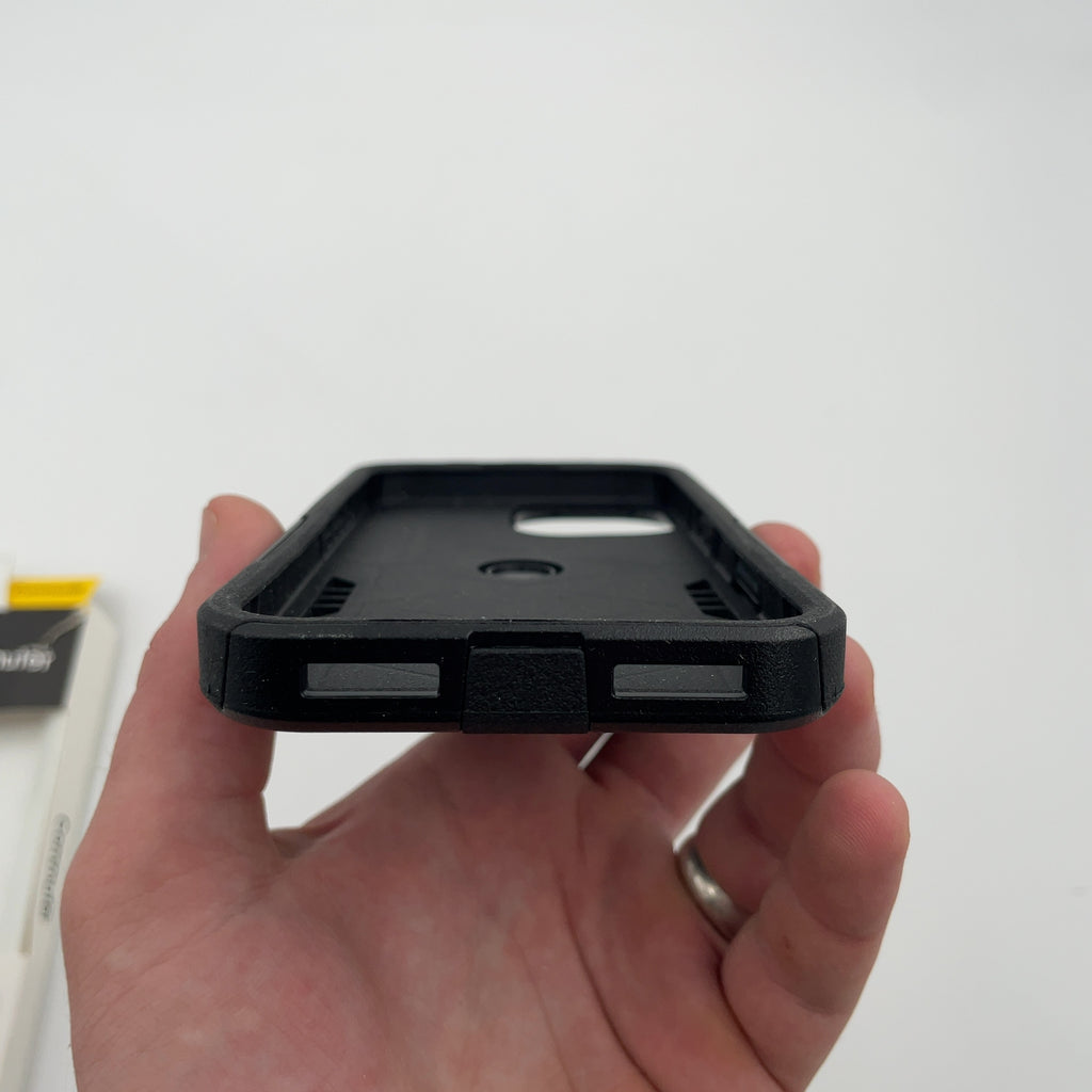 Otterbox Iphone 17 Commuter Series Case For Magsafe With Camera Control - Black