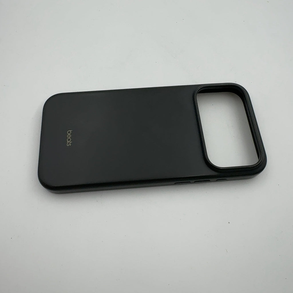 Beats iPhone 17 Pro Max Case with MagSafe and Camera Control — Granite Gray