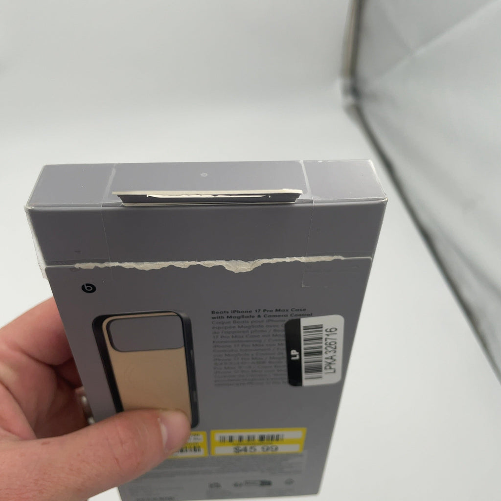 Beats iPhone 17 Pro Max Case with MagSafe and Camera Control — Granite Gray